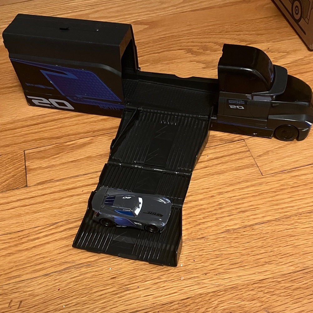 Jackson Storm Cars Truck Set